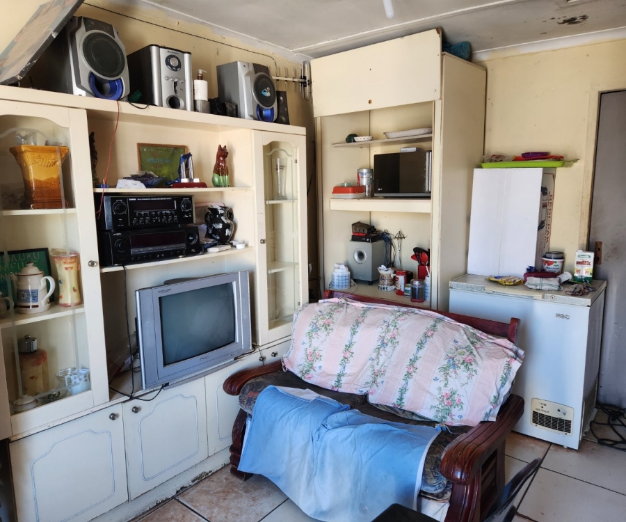  Bedroom Property for Sale in Mfuleni Western Cape